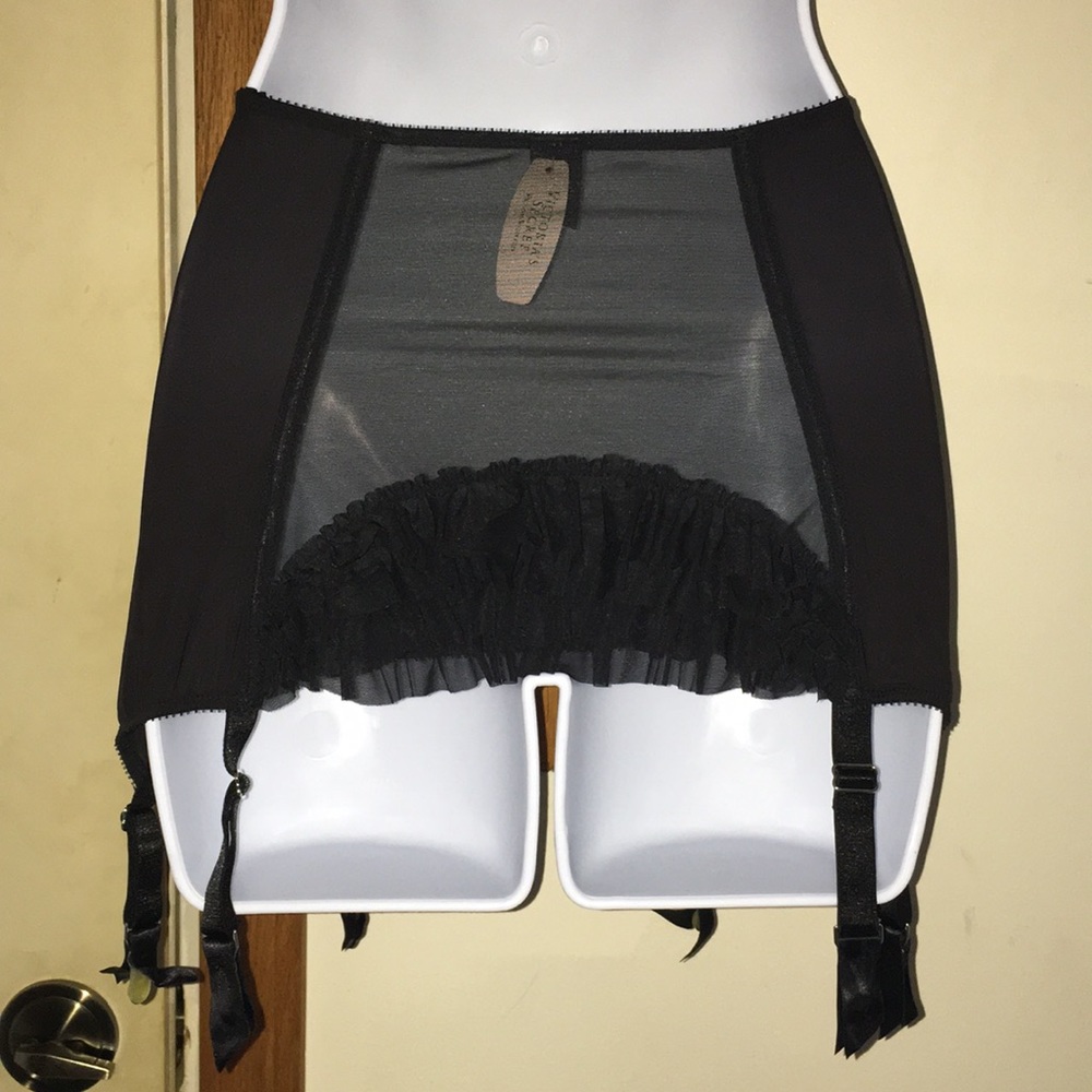 Victoria Secret garter skirt - Picture 5 of 6